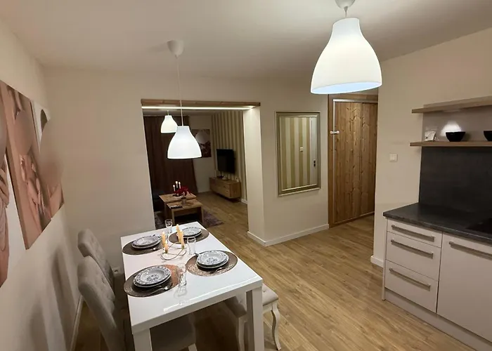 Stylovy 2 Izbovy L Stura Appartement *